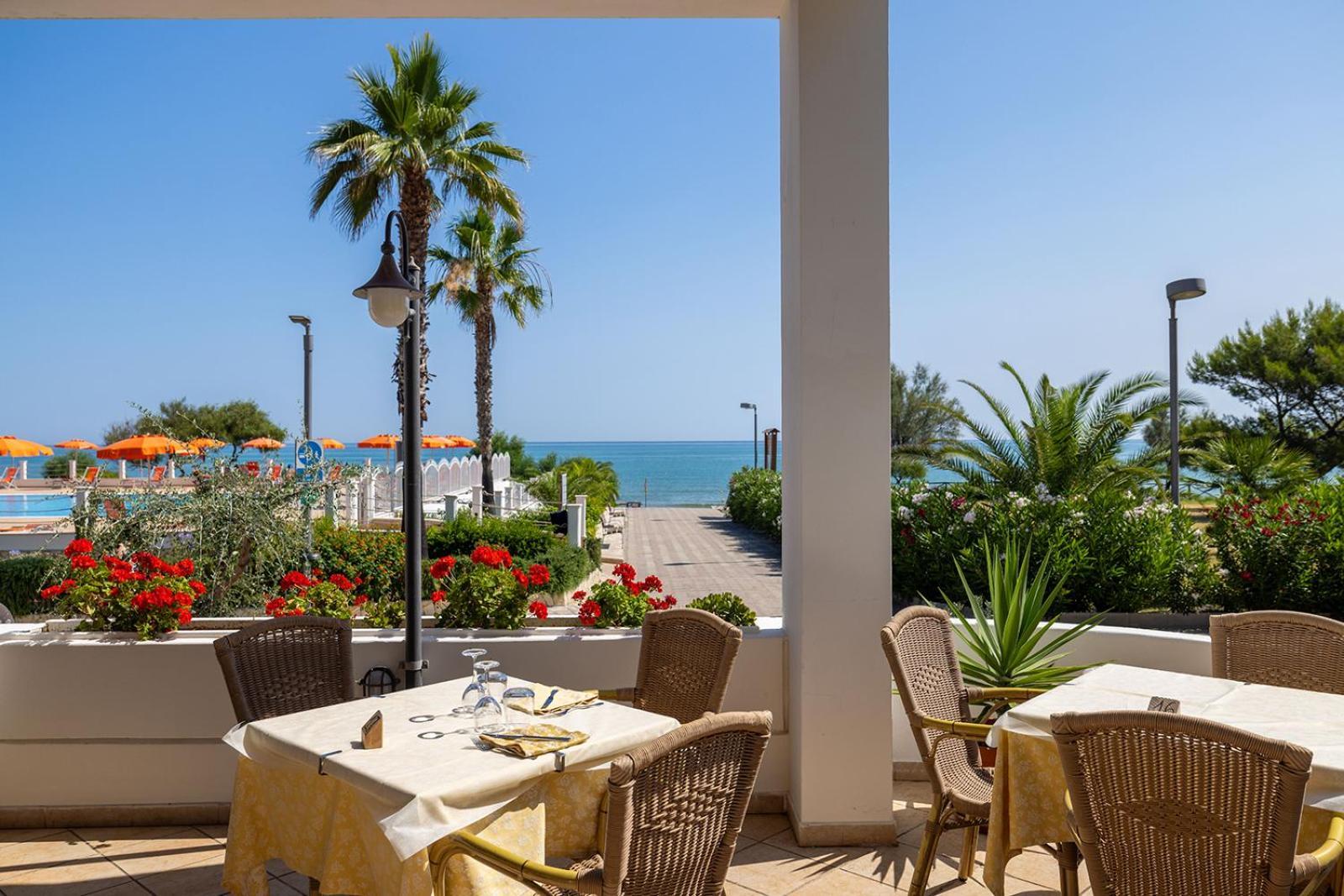 Crovatico Club Vacanze Vieste Ngoại thất bức ảnh