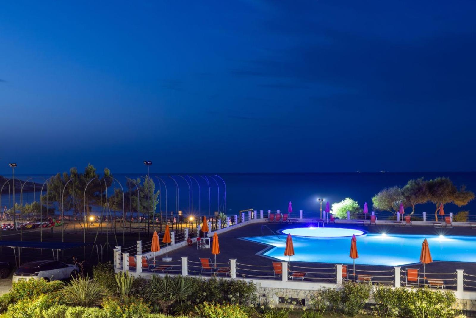 Crovatico Club Vacanze Vieste Ngoại thất bức ảnh