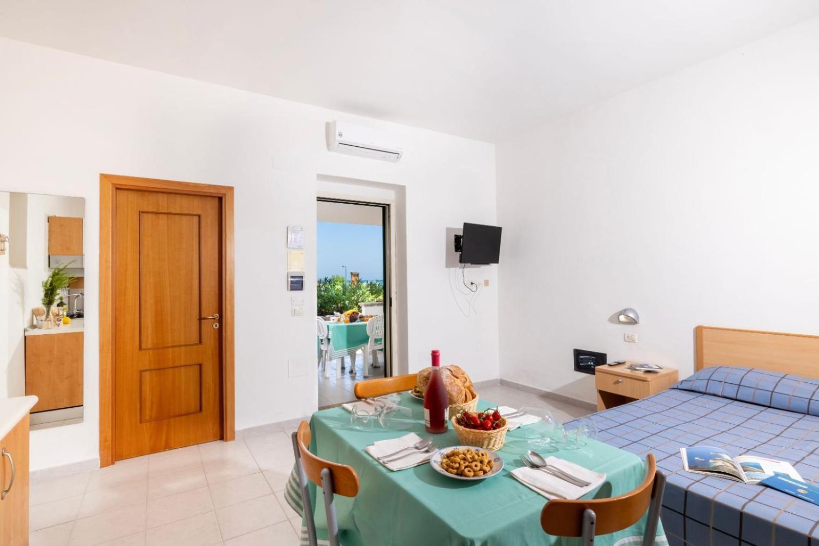 Crovatico Club Vacanze Vieste Ngoại thất bức ảnh
