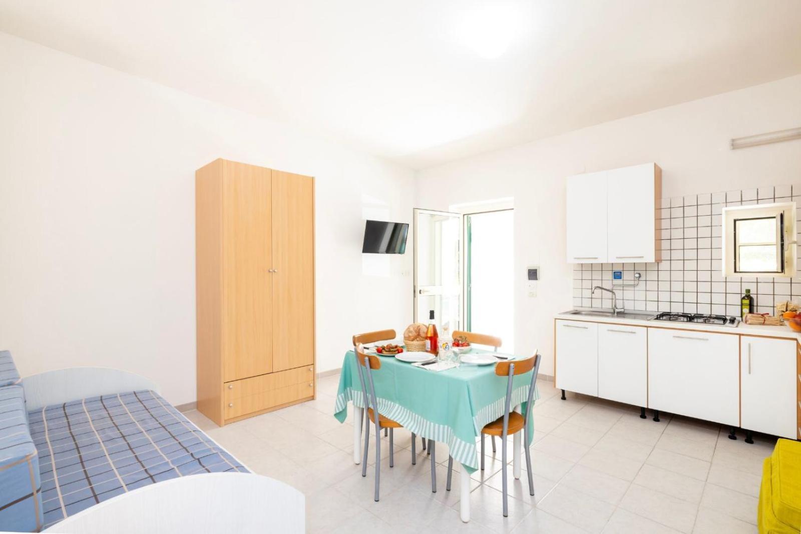 Crovatico Club Vacanze Vieste Ngoại thất bức ảnh